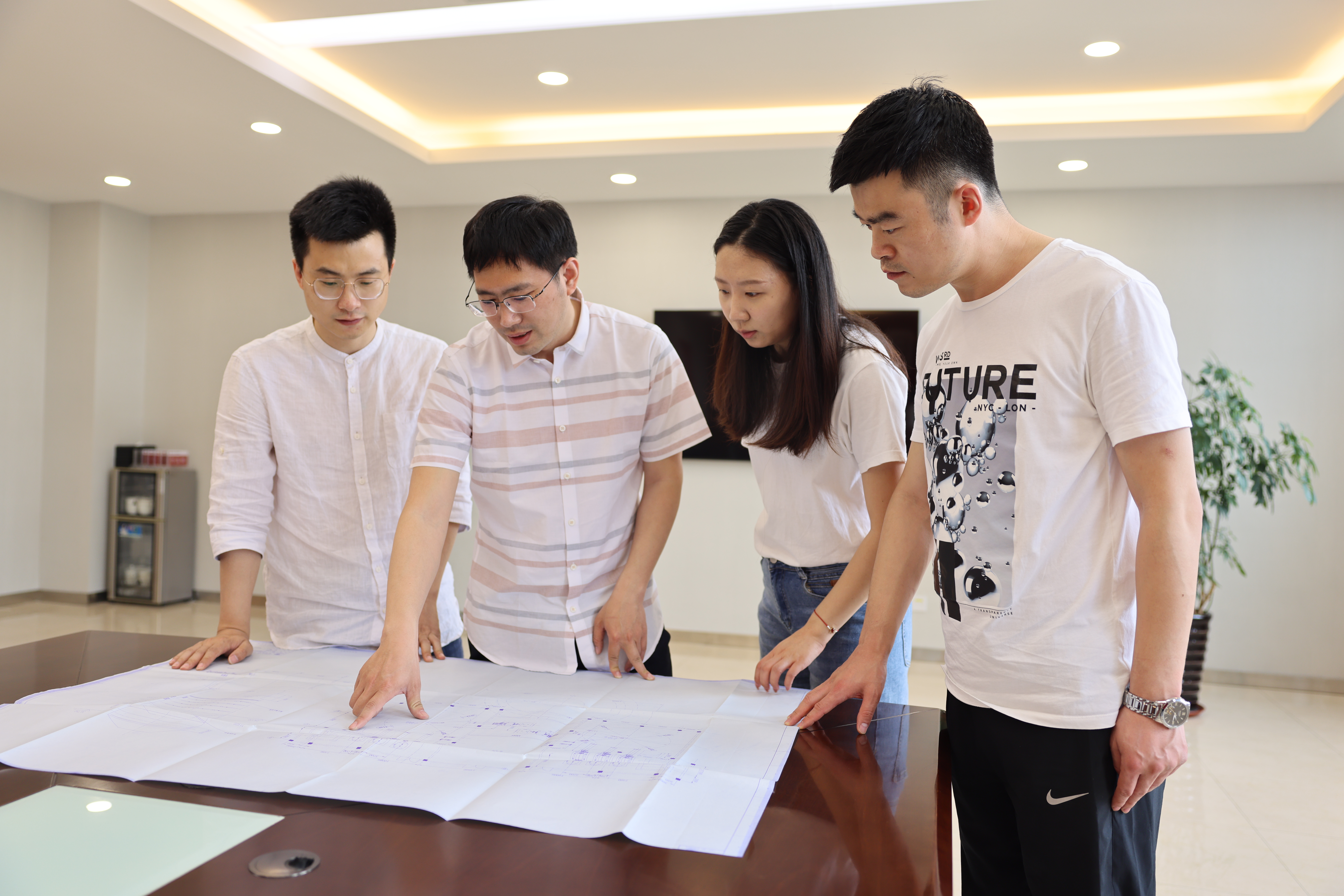 1682320266531095290.jpg 建设高水平科技人才.jpg