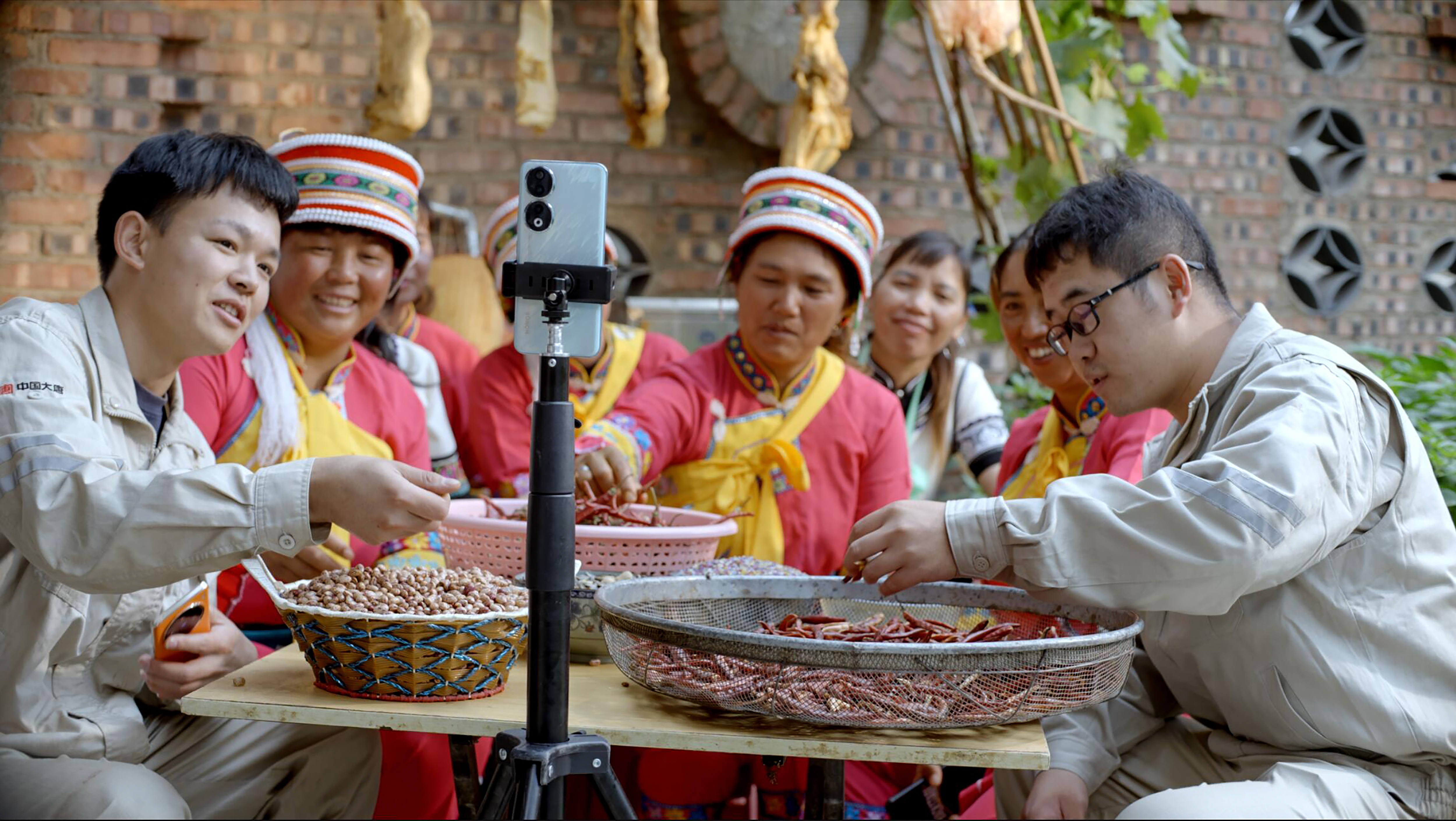 1726124303077072285.jpg 消费帮扶.jpg