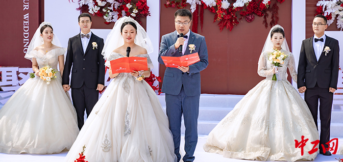 1727420786899043477.jpg 2109582.jpg